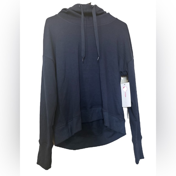 Yogalicious Sweaters - NWT- Yogalicious Dark Navy Sweathsirt. Size Medium. High neck